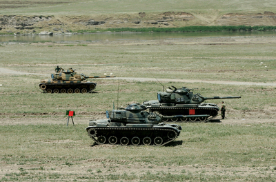 イラク外務省、トルコ軍による北部クルド人地区への爆撃について正式に抗議