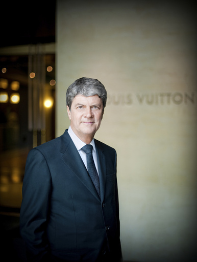 イヴ・カルセル氏死去、「LVMH」CEOが追悼文を発表