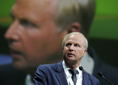 16年の原油価格、一段安に 英BP経営トップが見通し