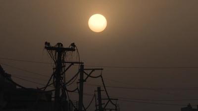 字幕:インド首都、最高気温52.9度は観測装置の「不具合」か