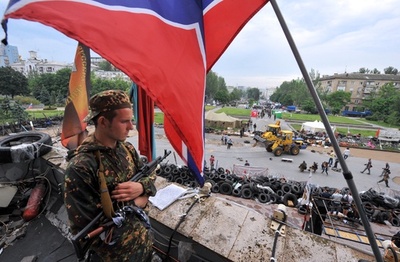 親露派がウクライナ軍のヘリを撃墜、将兵12人死亡