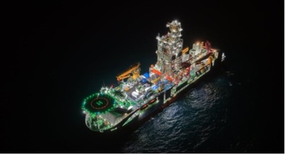 中国の掘削船「夢想号」、南シナ海で玄武岩採取に成功