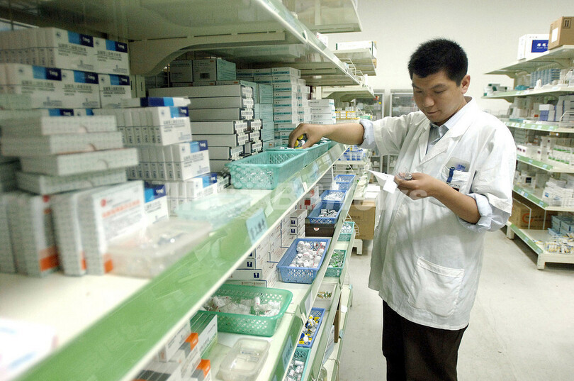 中国の食品薬品管理のトップ、収賄罪で死刑判決