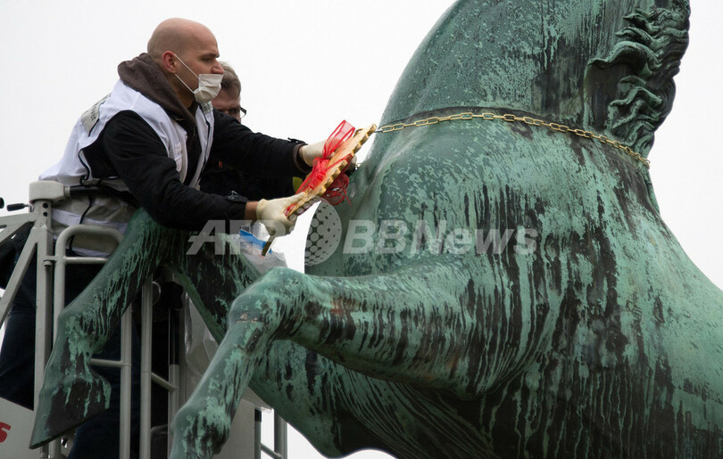 「クッキーモンスター」が盗んだ金色のクッキーを返却、ドイツ