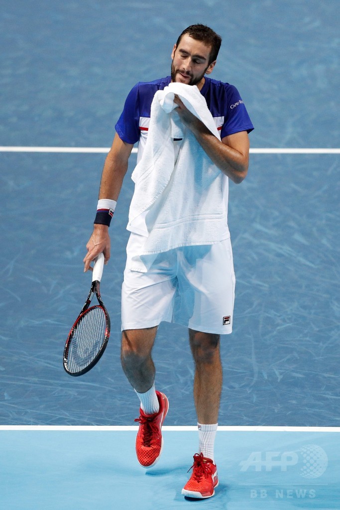 ATPファイナル開幕、V7目指すフェデラーが白星発進