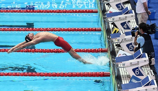  韓国　水泳　食い込み 世界水泳「飛び込み」で韓国初の銅メダル!! キム・スジの東京 ...