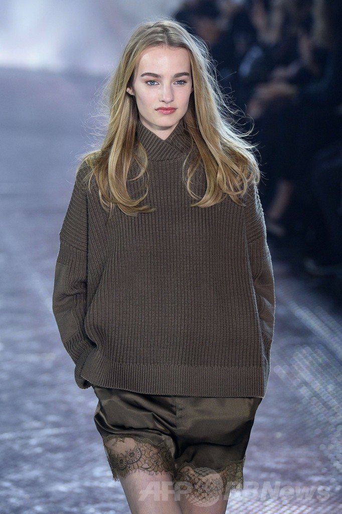＜14/15年秋冬パリコレクション＞H&M