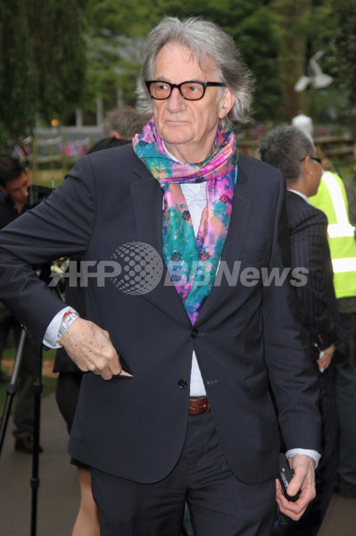 ポール・スミス、自身のブランドと伝統的な英国スタイルとの関係性を語る