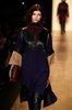 米ニューヨーク市内で発表された「BCBG マックス・アズリア」15/16年秋冬コレクション（2015年2月12日撮影）。(c)AFP/Getty Images/Frazer Harrison