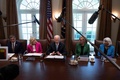米ホワイトハウスで開かれた、がん撲滅に向けた会合で話すジョー・バイデン大統領（中央、2023年9月13日撮影）。(c)Jim WATSON / AFP