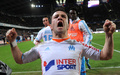 12-13フランス・リーグ1は26日、第22節の試合が各地で行われ、オリンピック・マルセイユ（ Olympique de Marseille）は2-2でレンヌ（Stade Rennes FC）と引き分けた。

チームの得点に歓喜するオリンピック・マルセイユのマシュー・ヴァルブエナ（Mathieu Valbuena、2013年1月26日撮影）。(c)AFP/JEAN FRANCOIS MONIER