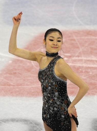 キム・ヨナがSP首位 浅田は2位 安藤は4位、バンクーバー冬季五輪