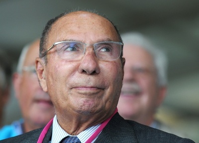 仏大富豪S・ダッソー氏死去 93歳