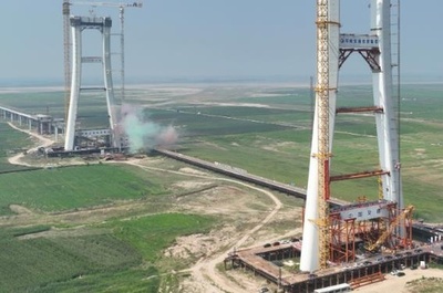 黄河最長の高速道路橋の主塔が完成