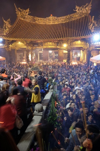 世界各地の春節の風景