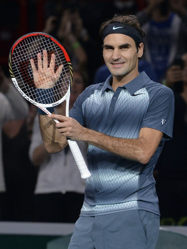 フェデラーが快勝で8強入り、パリ・マスターズ