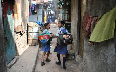 印小学校教員にグローバルティーチャー賞 女子の機会拡大