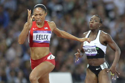 米国のフェリックスが女子200メートルで金メダル