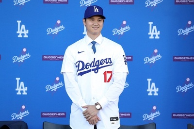 大谷がドジャース入団会見 ワールドシリーズ制覇に意欲