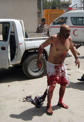 イラク各地で爆弾攻撃、62人死亡