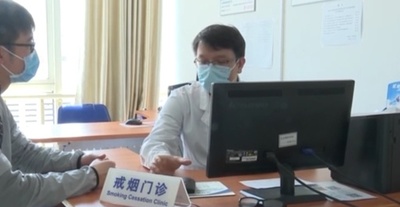 中国人の喫煙率は低下するも、依然として高い水準