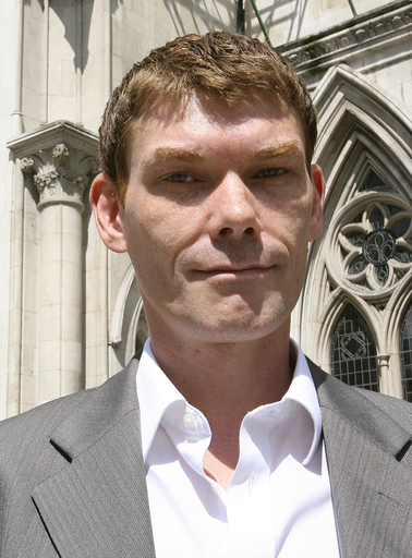 米軍コンピューターへ侵入の英ハッカー、身柄引き渡しへ