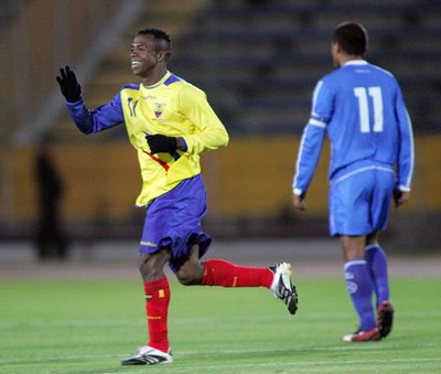 エクアドル エルサルバドルに大勝