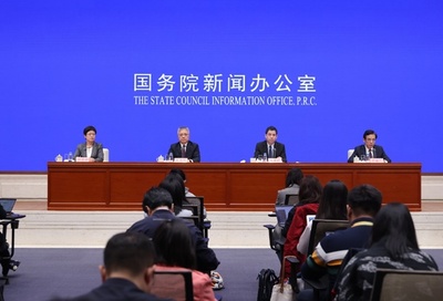 中国が20兆円の国債を追加発行 何に使う