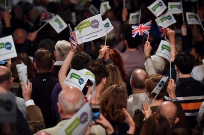 EU離脱最終合意に国民投票を！「スタトレ」俳優も後押し