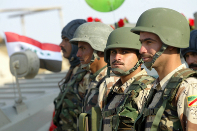 イラク、自爆テロなどで14人死亡、軍創設記念日に