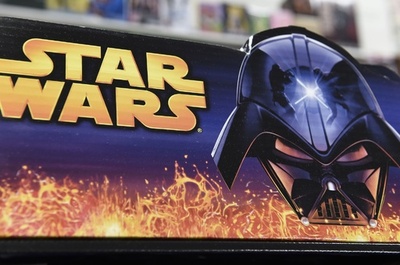 スター・ウォーズ新作見たい…末期がん男性の願いかなう 米