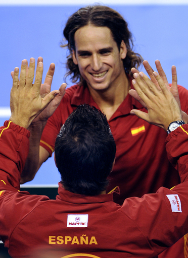 スペイン ロペスが第2試合で勝利し1勝1敗に