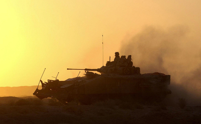 アフガンで英兵6人死亡、装甲戦闘車が地雷に接触