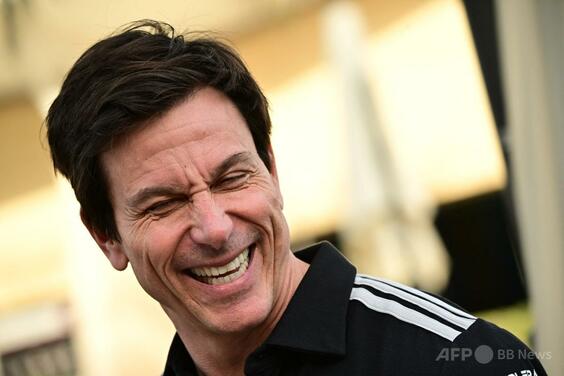 メルセデス代表、PUの疑惑に対する皮肉でエプスタイン文書に言及