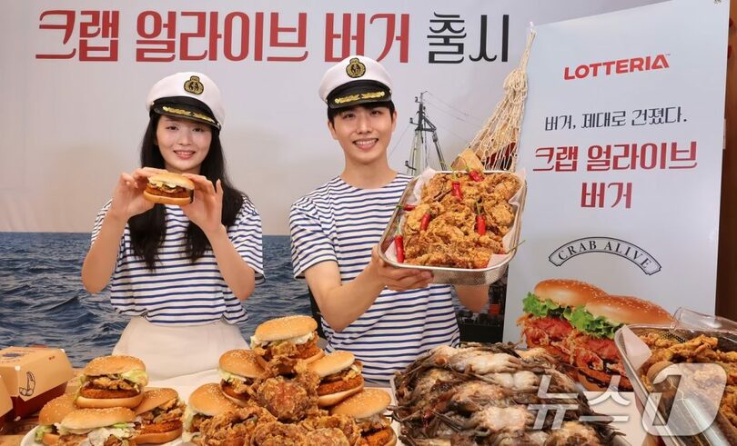 ソウル・東大門歴史文化公園駅店でのプロモーション(c)news1