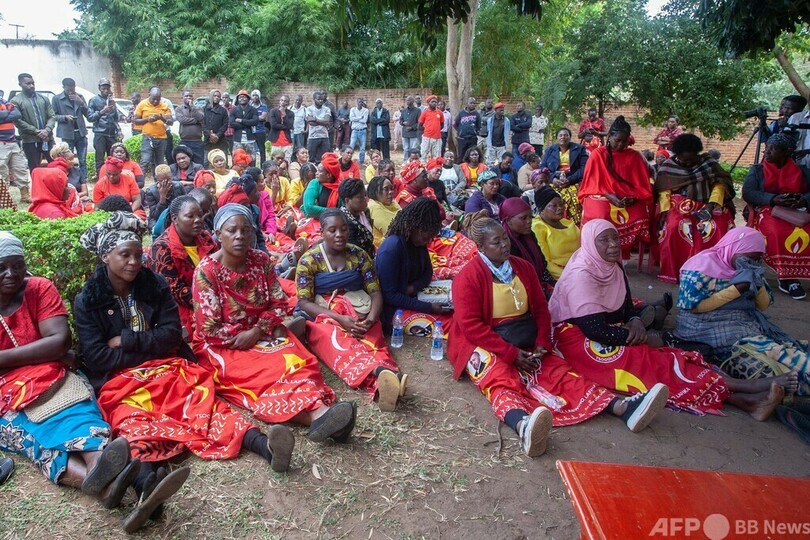 マラウイ副大統領ら10人搭乗の軍用機墜落、全員死亡