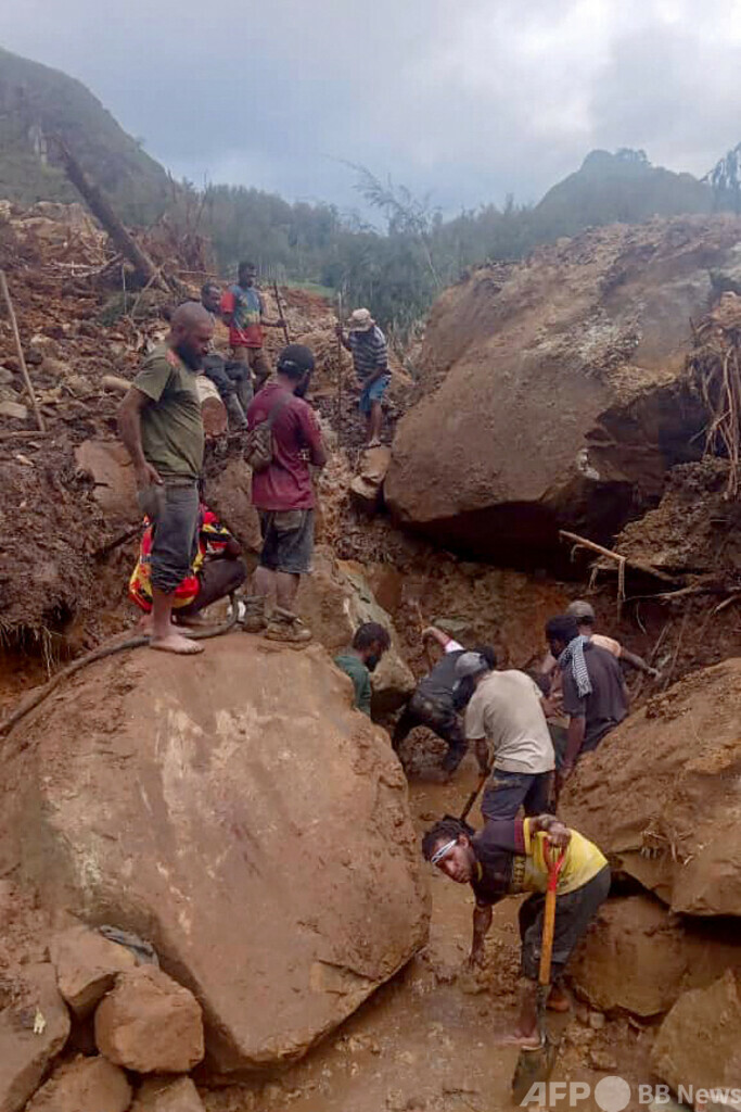 パプア地滑り、遺体捜索中止 不明者は650人か