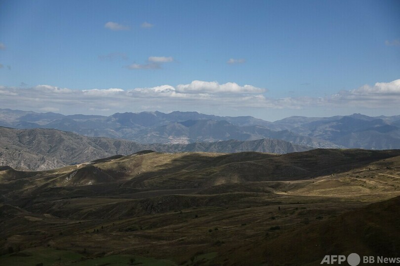 洞穴網がシェルター アルメニア国境の村