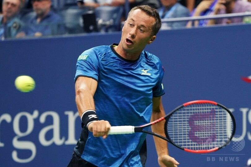 フェデラー快勝、全米OP4強かけデルポトロ戦へ 治療要求する場面も 