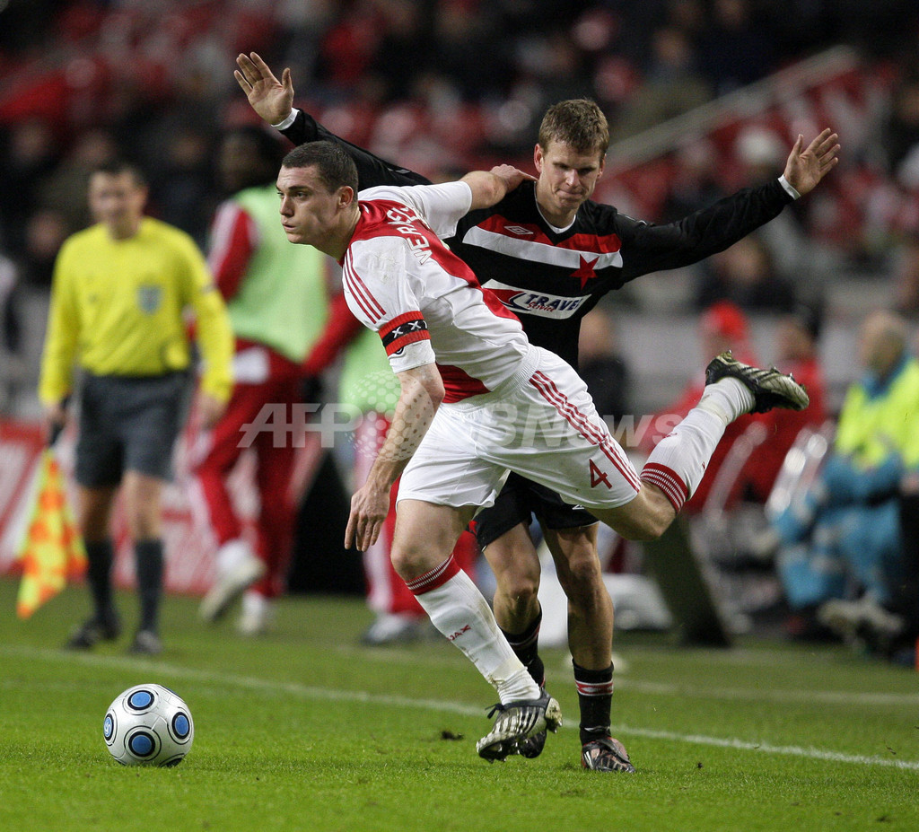 アヤックス スラビア・プラハと引き分ける 写真1枚 国際ニュース：AFPBB News