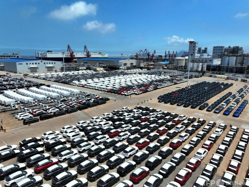 【中古】 中国経済改革と自動車産業 三里河中国経済観察】中国自動車産業、価値競争への転換を加速 写真1枚