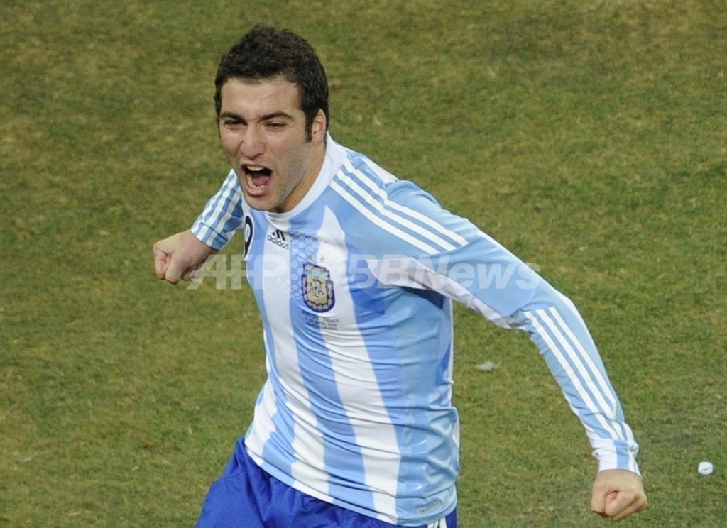 アルゼンチン、メキシコ下し8強 テベス2得点 W杯 写真27枚