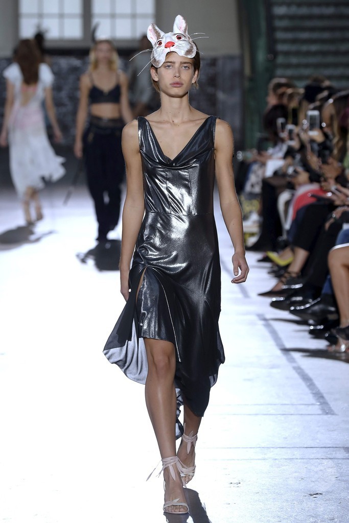 「ジョン・ガリアーノ」17年春夏