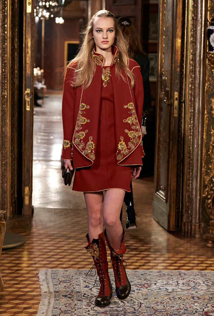 シャネル、“パリ－ザルツブルク” メティエダールコレクション発表