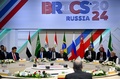 ロシア中部カザンで、新興5か国（BRICS）首脳会議に臨む首脳ら（2024年10月23日撮影）。(c)Alexander NEMENOV / POOL / AFP