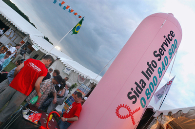 エイズ予防運動のためのトラックからコンドーム数千個盗難 メキシコ