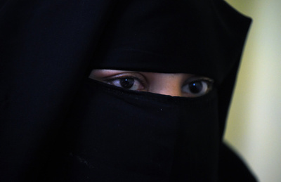 夫から3語突きつけられたら即離婚、インドのムスリム女性