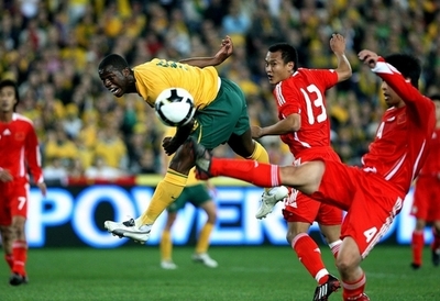 オーストラリア 3次予選最終戦で中国に黒星