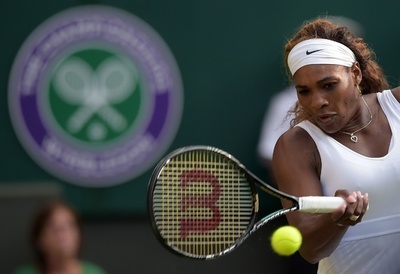 セレーナが圧勝で2回戦へ、ウィンブルドン選手権