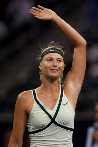 シャラポワ アザレンカに勝利し3回戦へ、LA女子テニス選手権